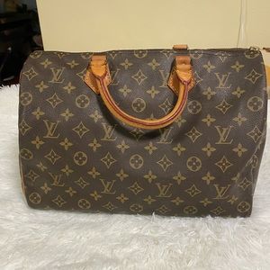 Louis Vuitton Speedy 35